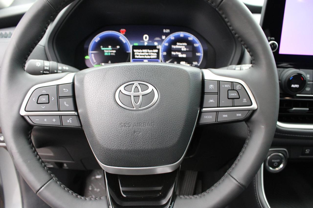 2025 Toyota Grand Highlander Hybrid Limited Fredericksburg VA