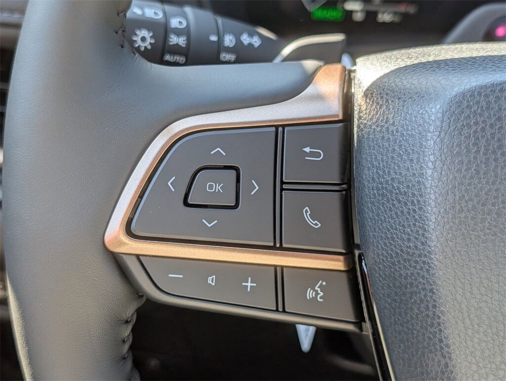 2025 Toyota Grand Highlander Hybrid MAX Platinum