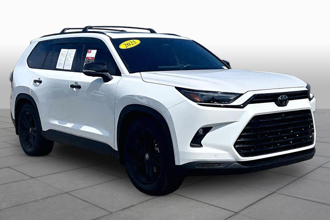 2025 Toyota Grand Highlander Hybrid Nightshade Edition