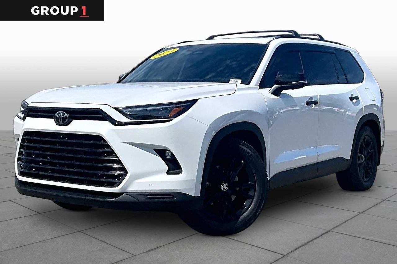 2025 Toyota Grand Highlander Hybrid Nightshade Edition