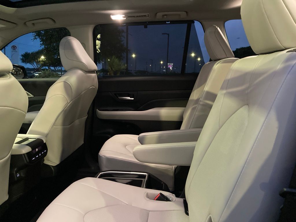 2025 Toyota Grand Highlander Hybrid XLE San Antonio TX