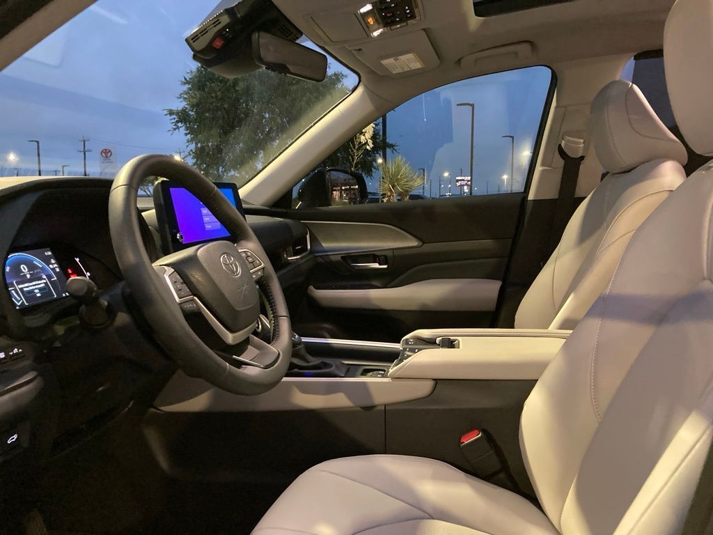 2025 Toyota Grand Highlander Hybrid XLE San Antonio TX