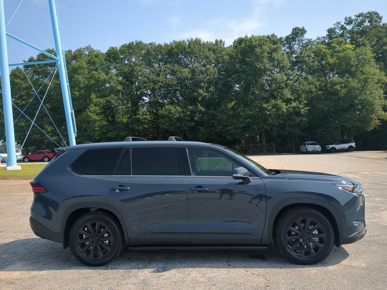 2025 Toyota Grand Highlander Hybrid XLE