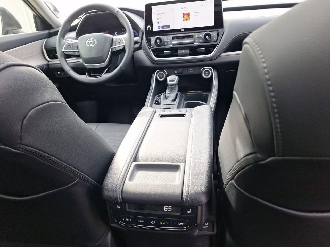 2025 Toyota Grand Highlander Limited Hurst TX