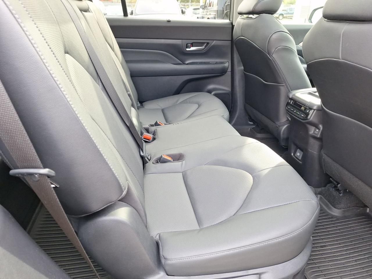 2025 Toyota Grand Highlander Limited Hurst TX