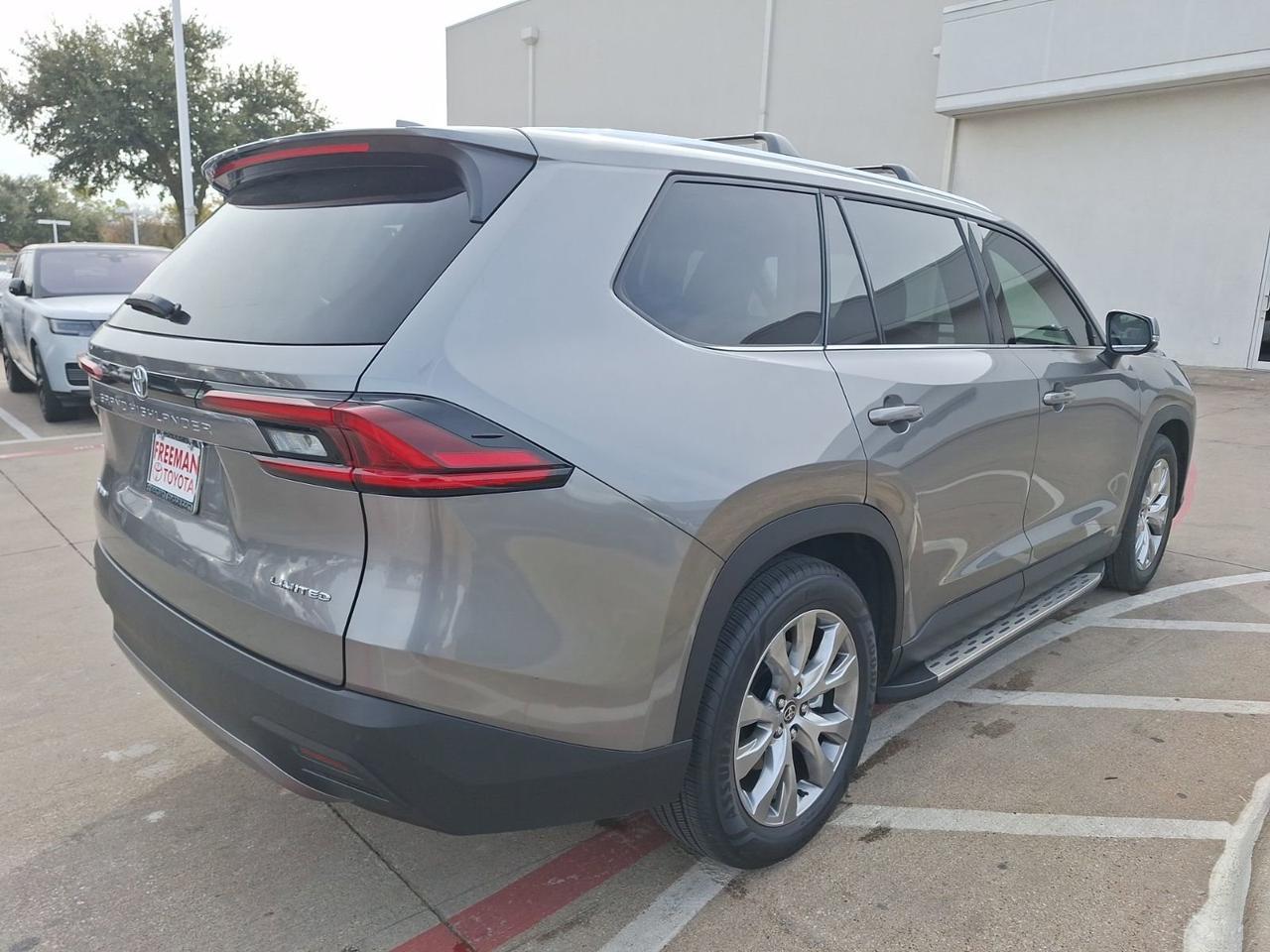 2025 Toyota Grand Highlander Limited Hurst TX