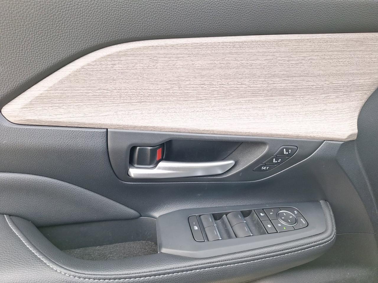 2025 Toyota Grand Highlander Limited Hurst TX