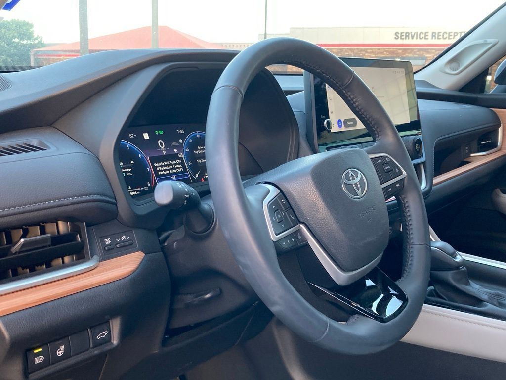 2025 Toyota Grand Highlander Limited San Antonio TX