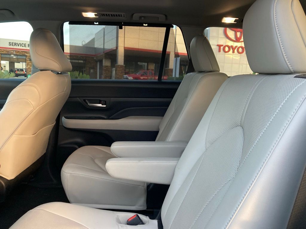 2025 Toyota Grand Highlander Limited San Antonio TX