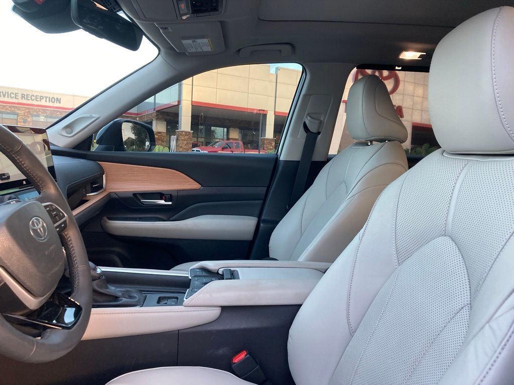 2025 Toyota Grand Highlander Limited San Antonio TX