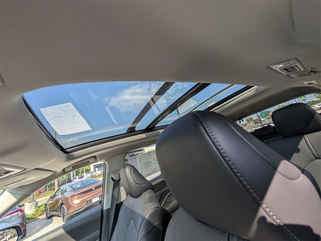 2025 Toyota Grand Highlander Limited