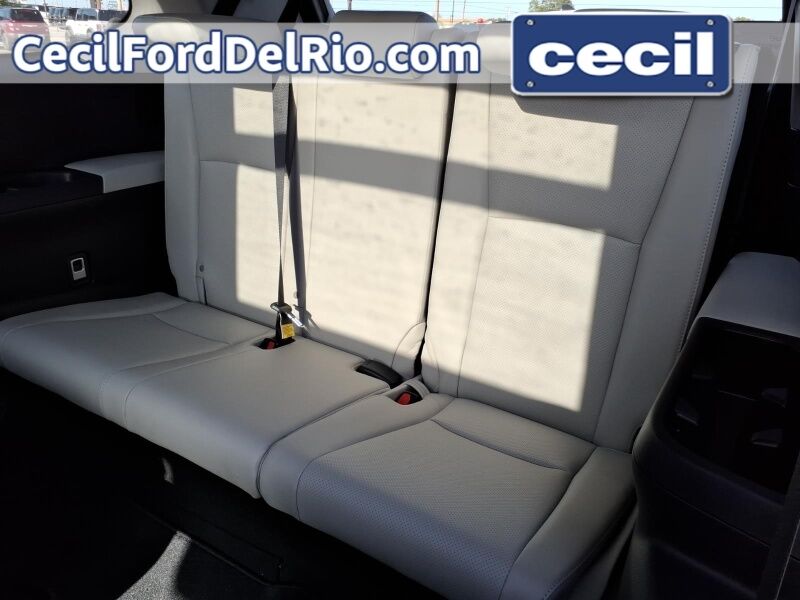2025 Toyota Grand Highlander Platinum Del Rio TX