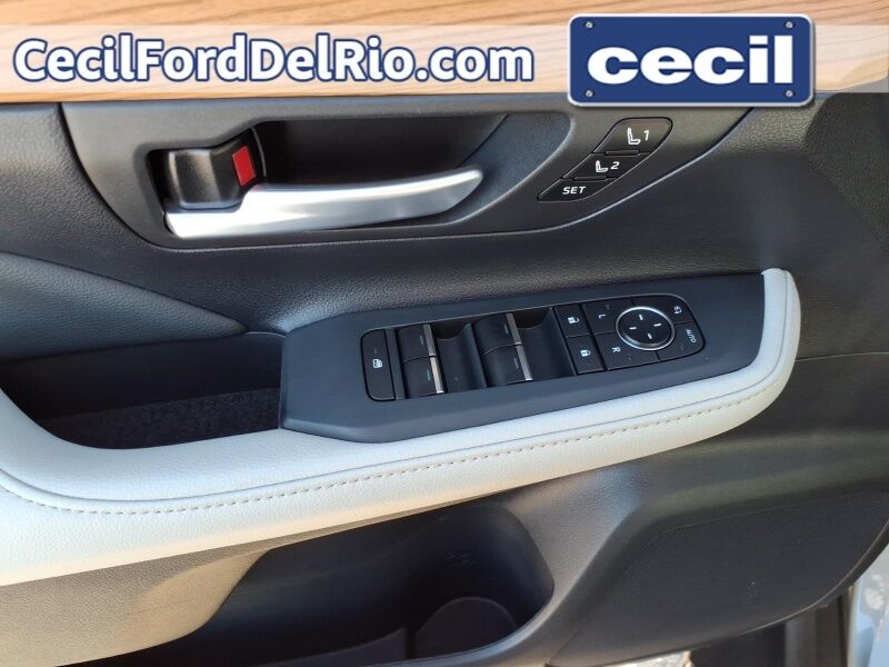2025 Toyota Grand Highlander Platinum Del Rio TX