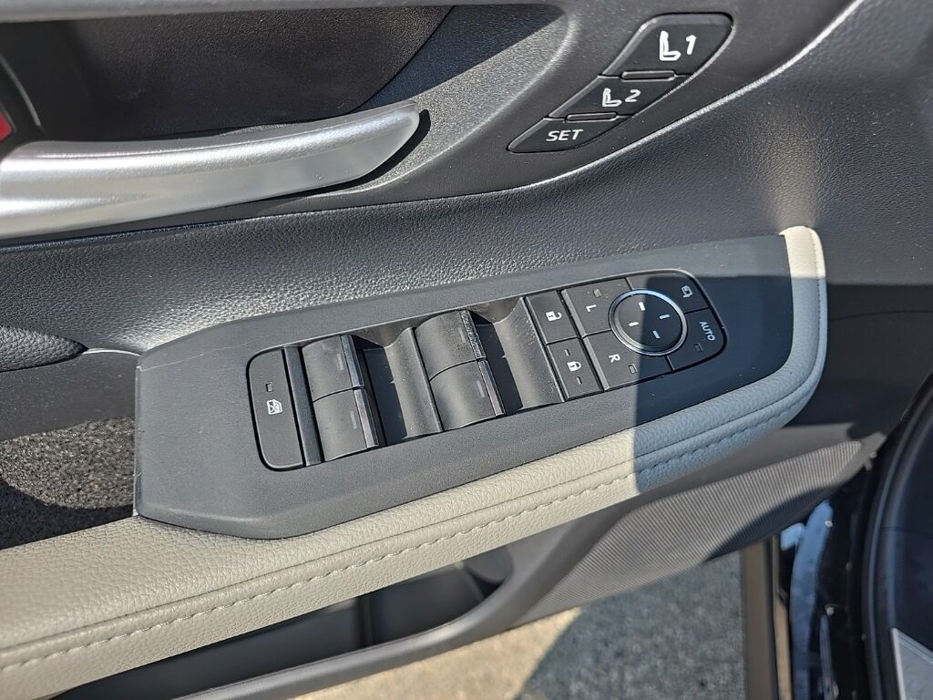 2025 Toyota Grand Highlander Platinum AWD 7 Passenger Fond du Lac WI