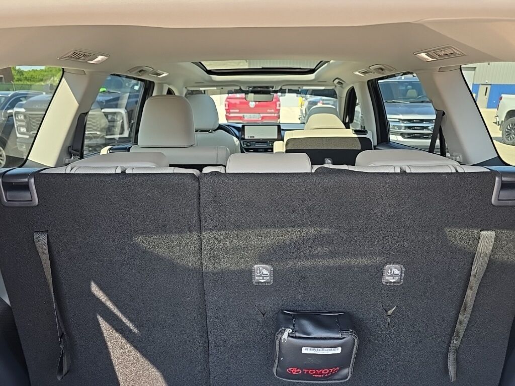 2025 Toyota Grand Highlander Platinum AWD 7 Passenger Fond du Lac WI