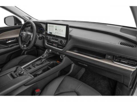 2025 Toyota Grand Highlander Platinum Hurst TX
