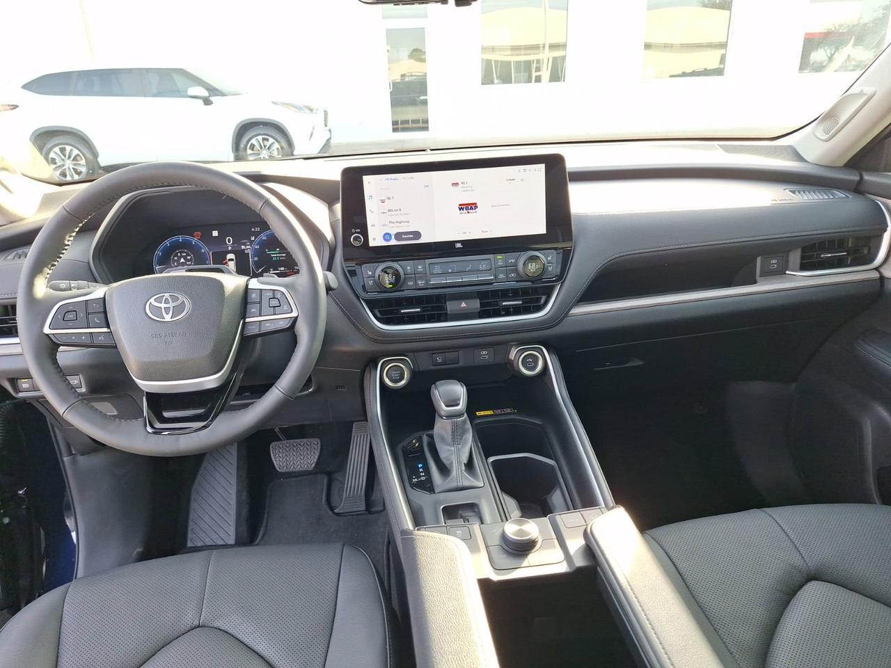 2025 Toyota Grand Highlander Platinum Hurst TX