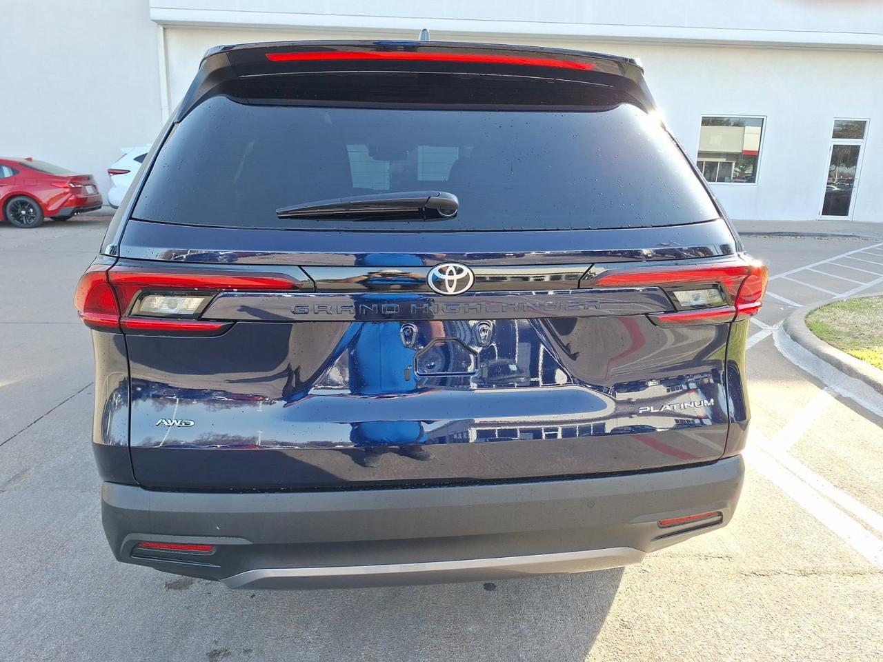 2025 Toyota Grand Highlander Platinum Hurst TX