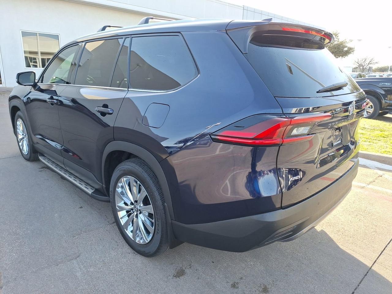 2025 Toyota Grand Highlander Platinum Hurst TX