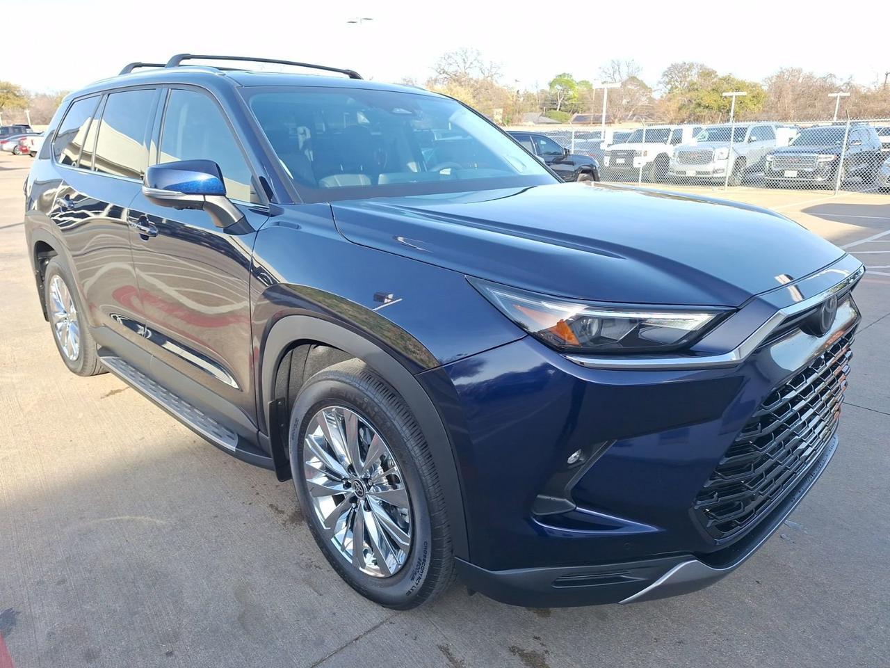 2025 Toyota Grand Highlander Platinum Hurst TX