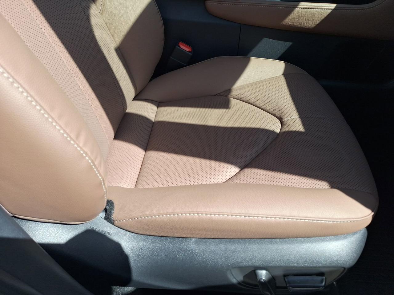 2025 Toyota Grand Highlander Platinum Hurst TX