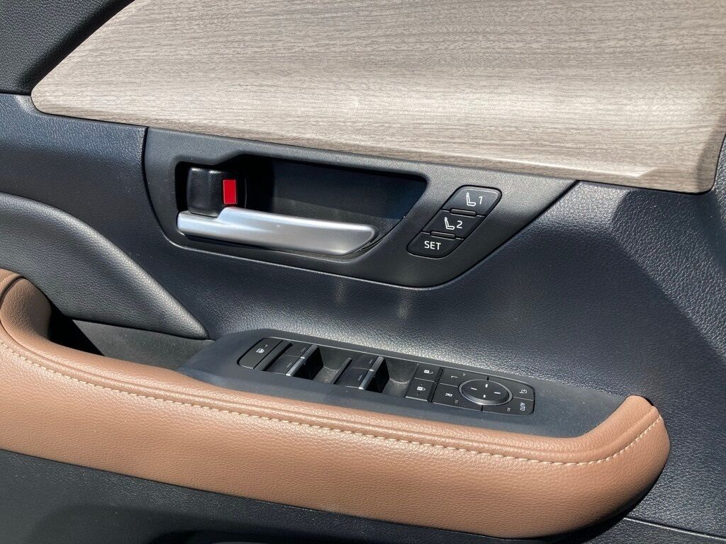 2025 Toyota Grand Highlander Platinum San Antonio TX