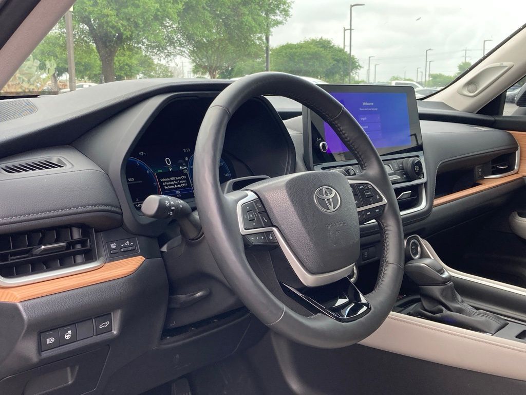 2025 Toyota Grand Highlander Platinum San Antonio TX