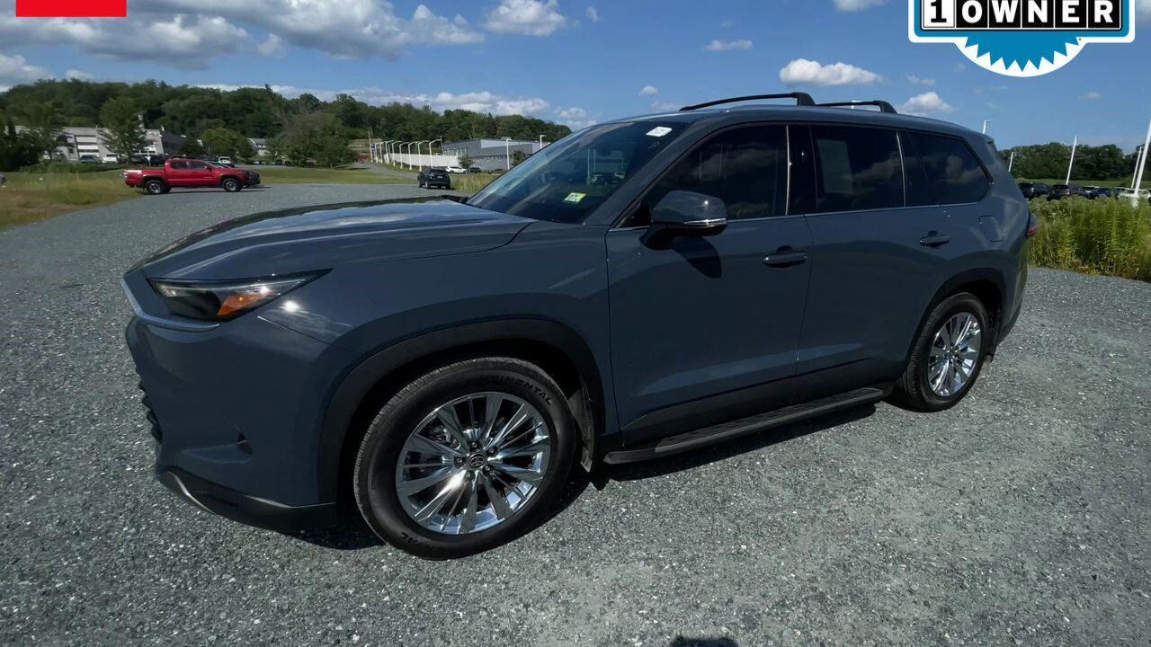 2025 Toyota Grand Highlander Platinum White River Junction VT