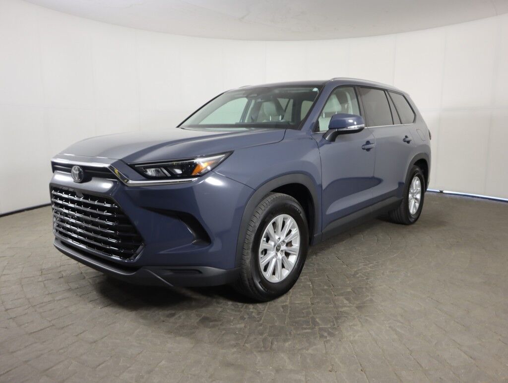 2025 Toyota Grand Highlander XLE AWD Maumee OH
