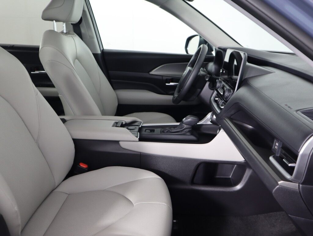 2025 Toyota Grand Highlander XLE AWD Maumee OH