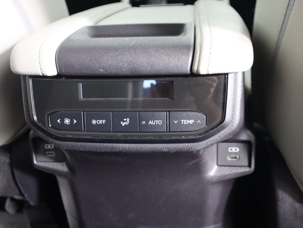 2025 Toyota Grand Highlander XLE AWD Maumee OH