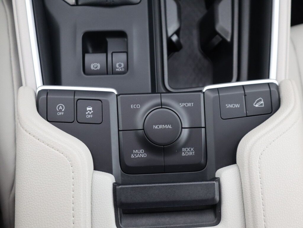 2025 Toyota Grand Highlander XLE AWD Maumee OH