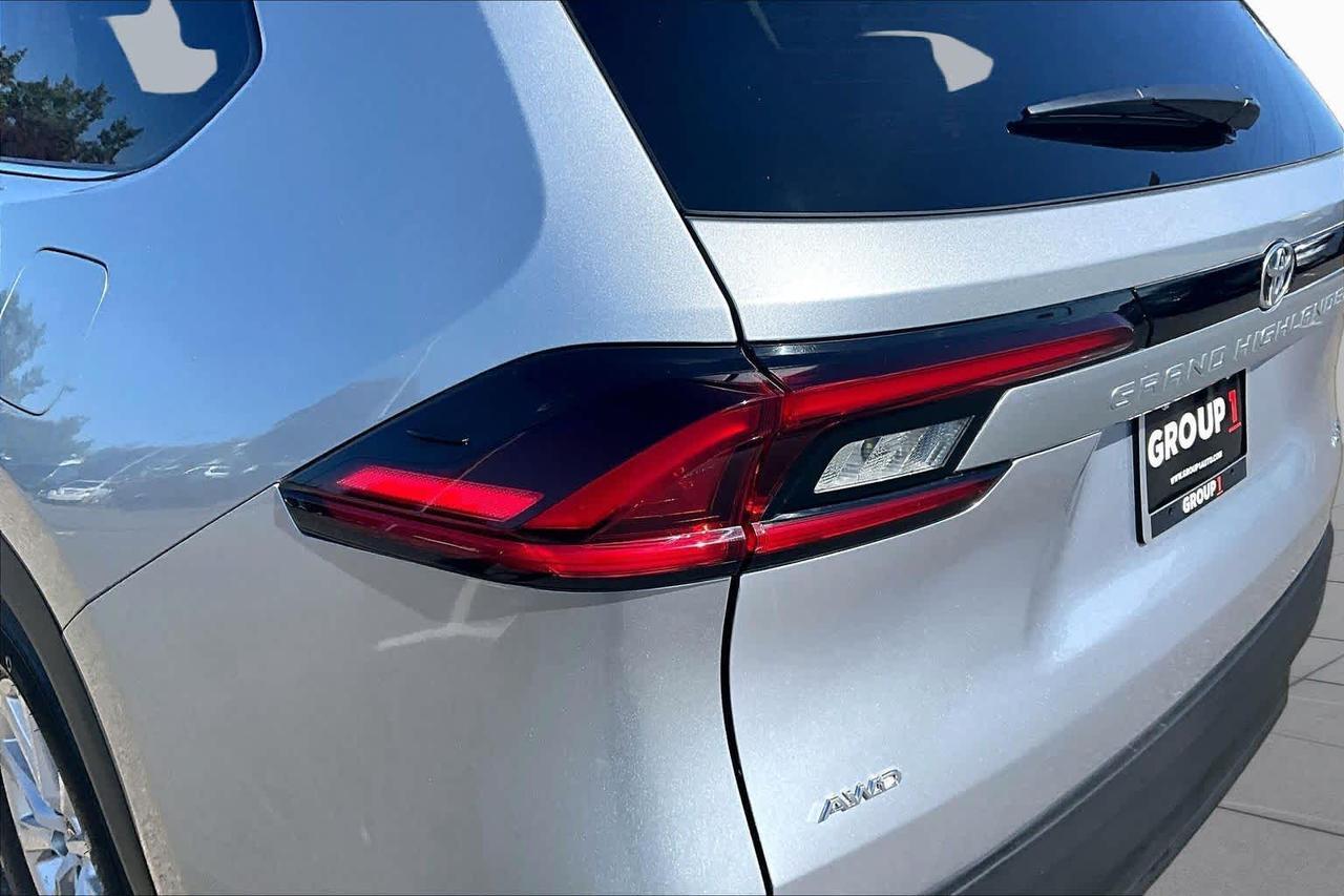 2025 Toyota Grand Highlander XLE Folsom CA