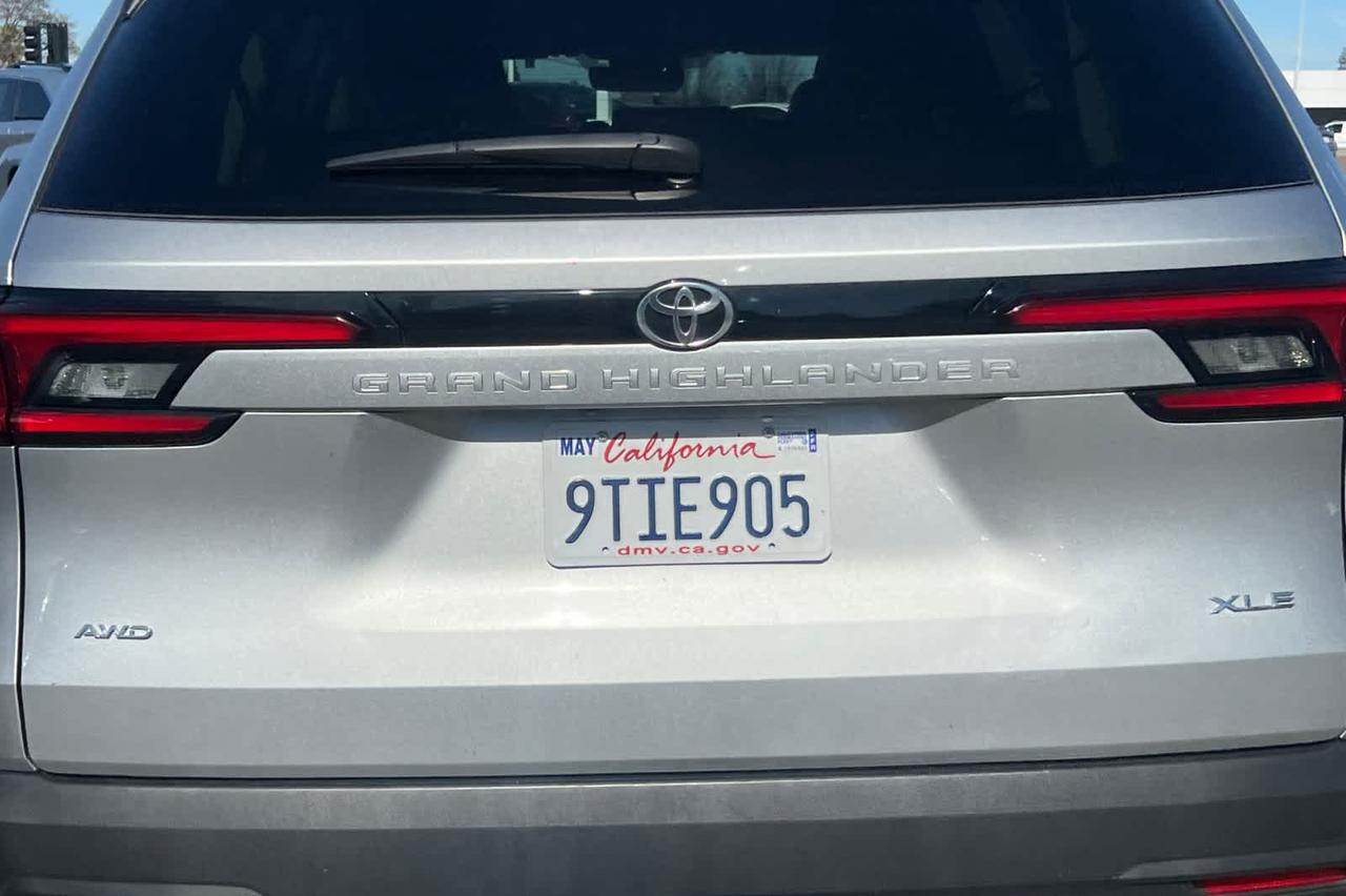 2025 Toyota Grand Highlander XLE Roseville CA