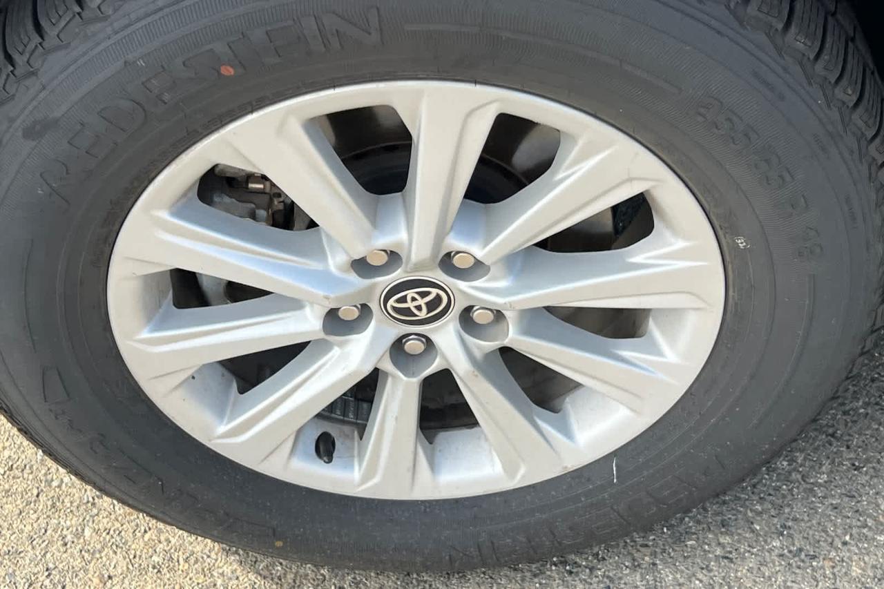2025 Toyota Grand Highlander XLE Roseville CA