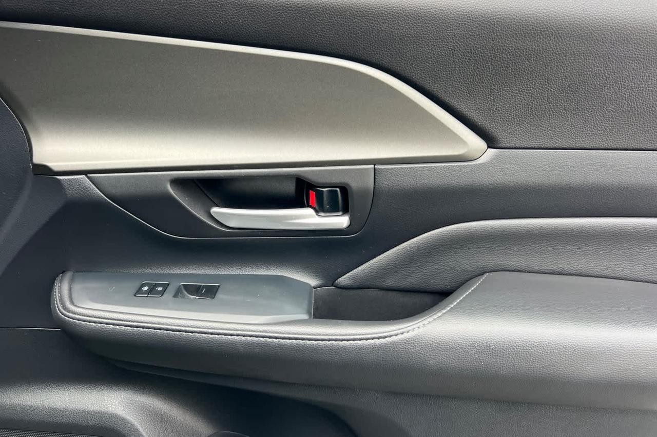 2025 Toyota Grand Highlander XLE Roseville CA