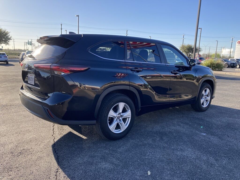 2025 Toyota Highlander San Antonio TX