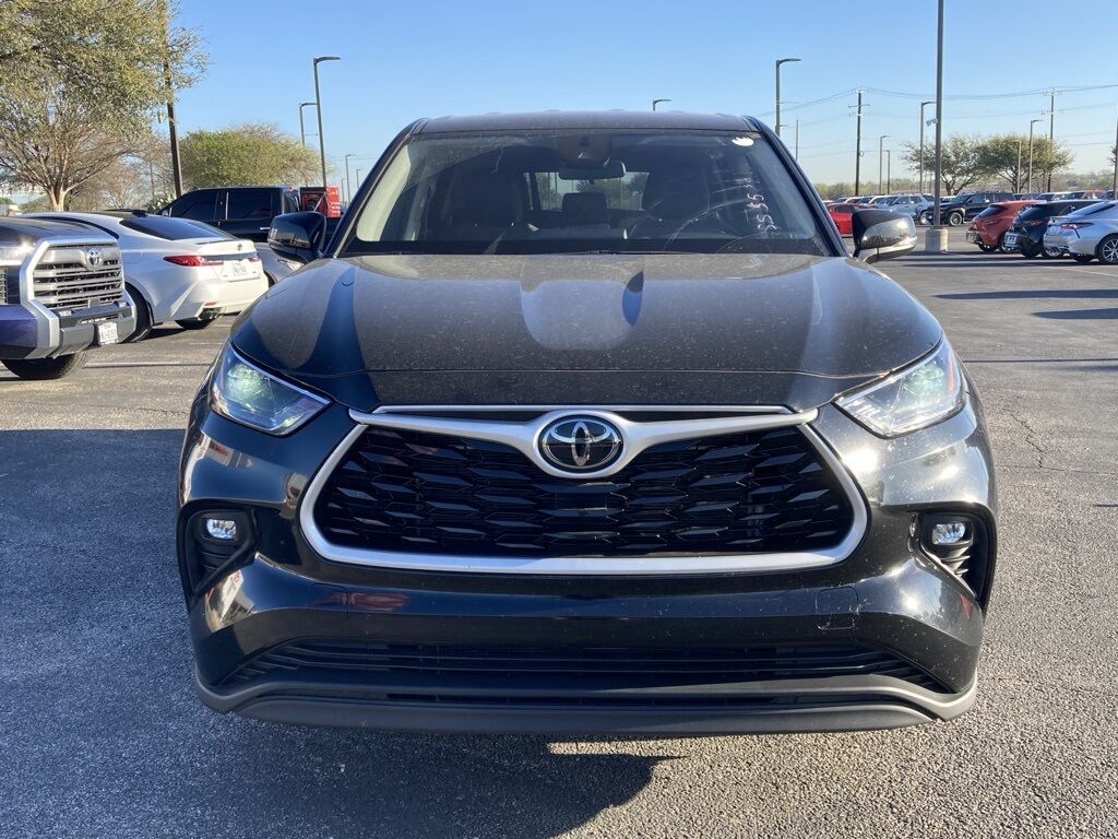 2025 Toyota Highlander