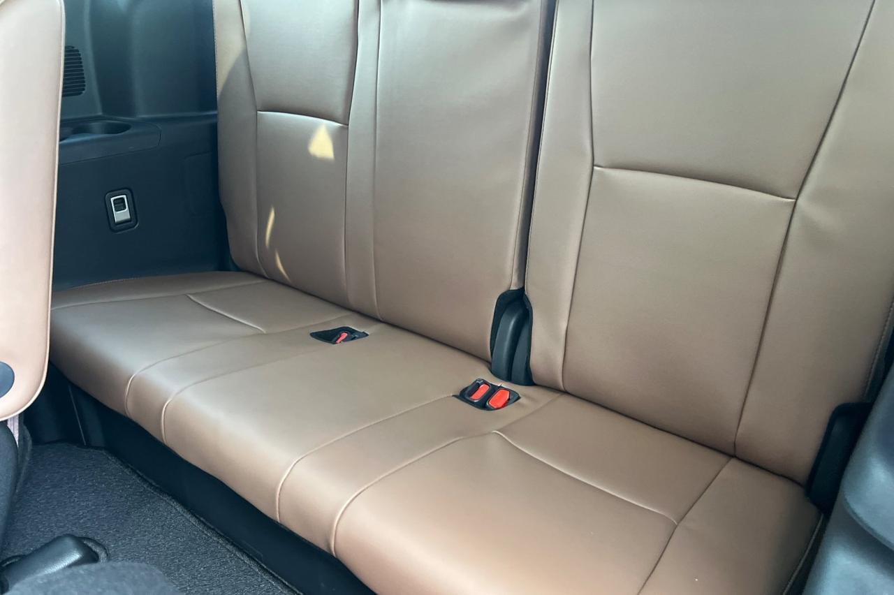 2025 Toyota Highlander Hybrid Ontario OR