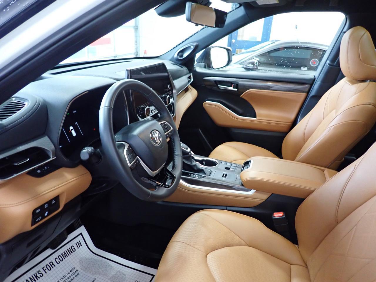 2025 Toyota Highlander Hybrid PLATNIUM AWD LEATHER NAVI SUNROOF 7 PASS Listowel ON