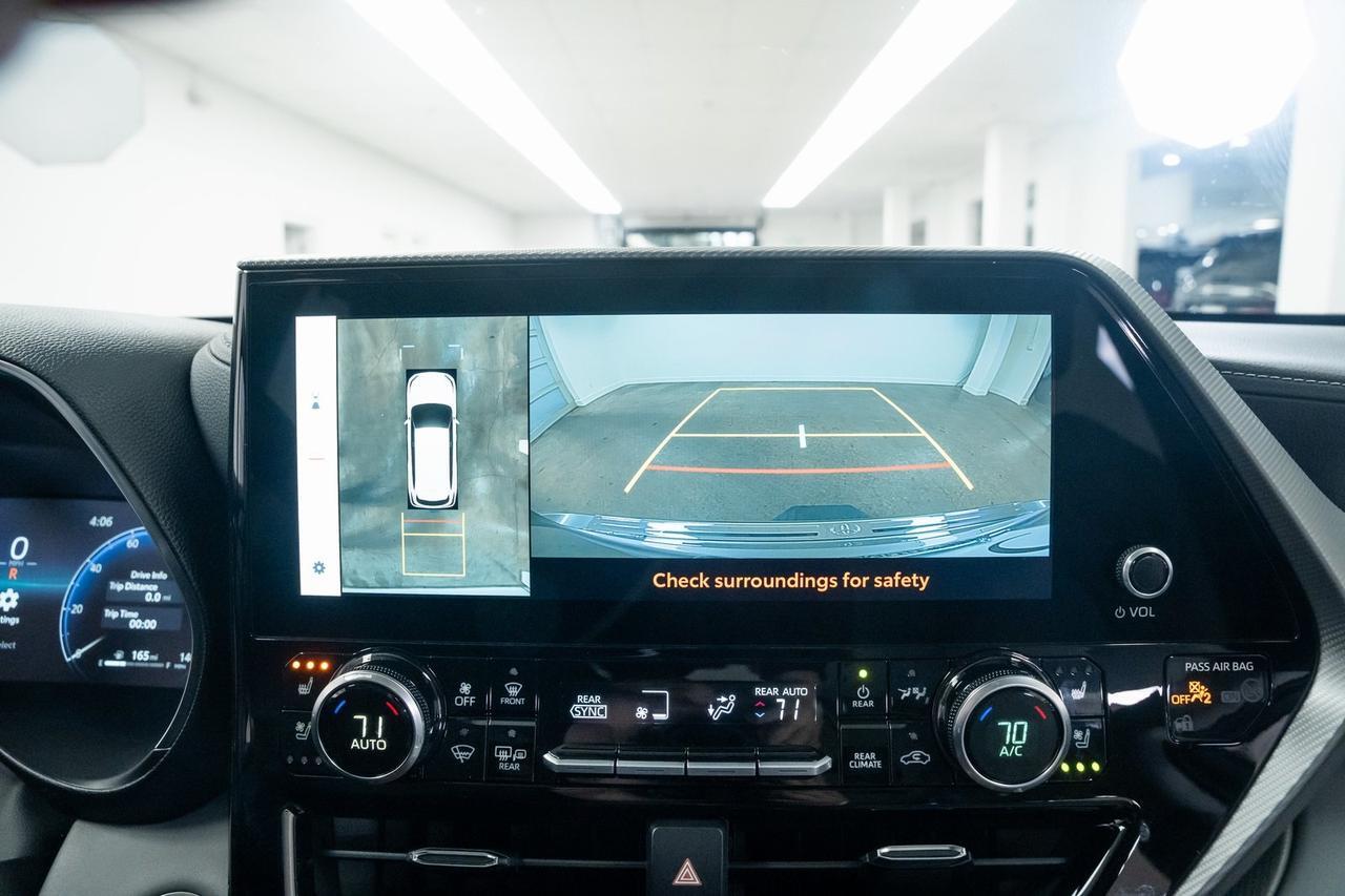 2025 Toyota Highlander Hybrid Platinum 1 Owner Vented Seats Portland OR