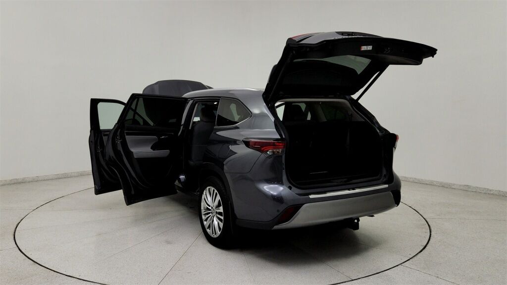 2025 Toyota Highlander Hybrid Platinum Laurel MD