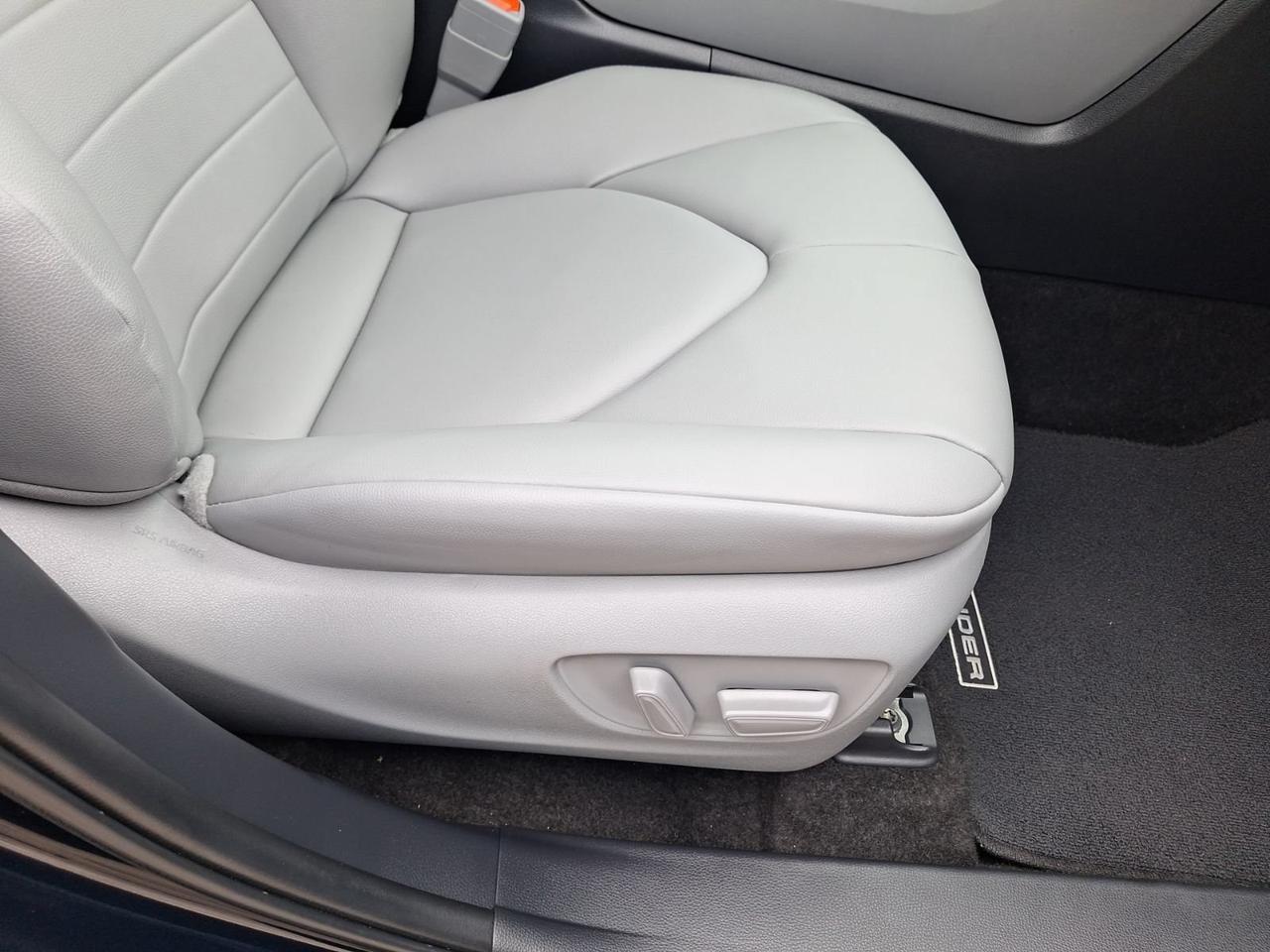 2025 Toyota Highlander Hybrid XLE Hurst TX