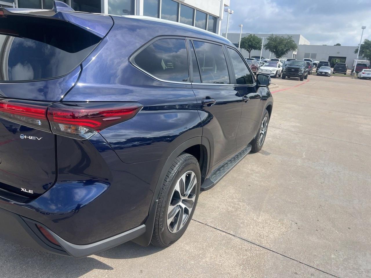 2025 Toyota Highlander Hybrid XLE Hurst TX