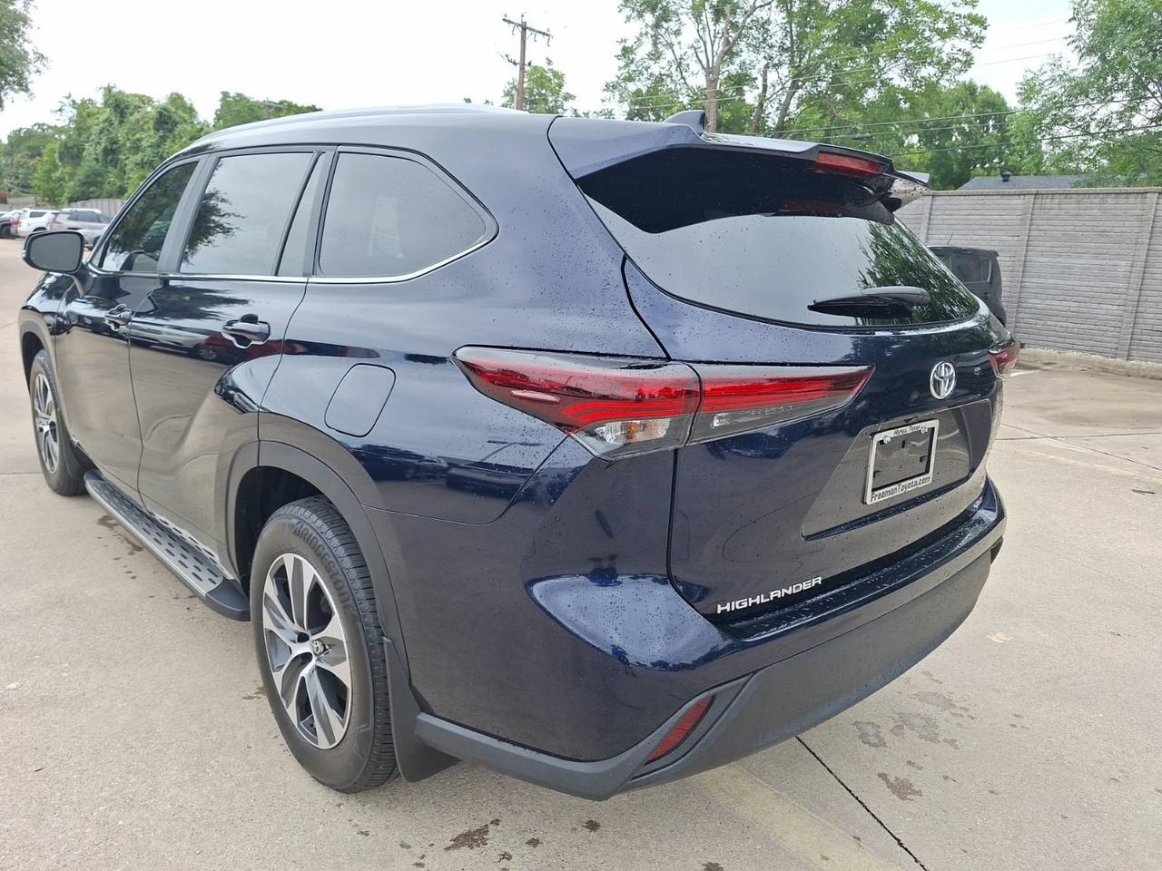 2025 Toyota Highlander Hybrid XLE Hurst TX
