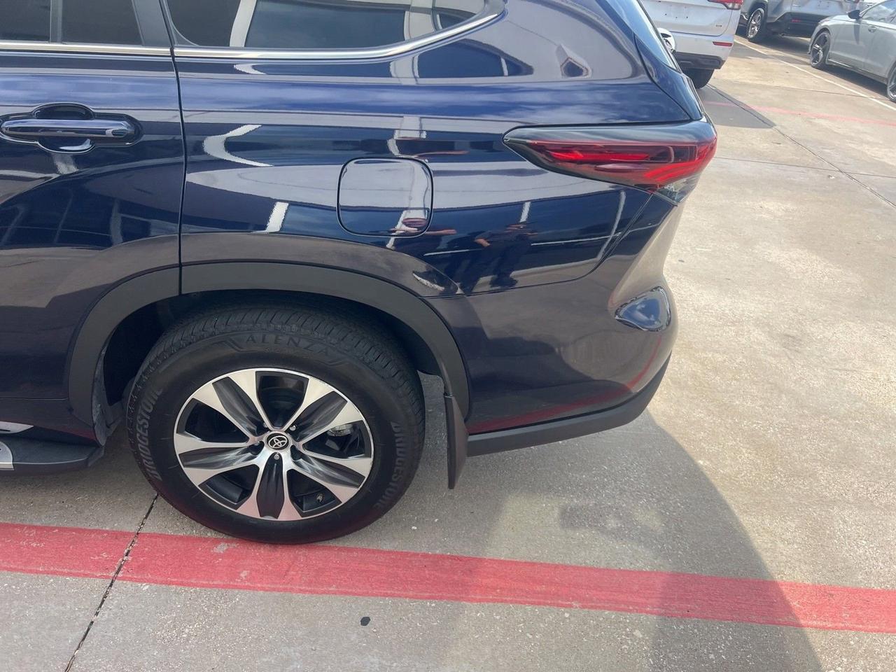 2025 Toyota Highlander Hybrid XLE Hurst TX