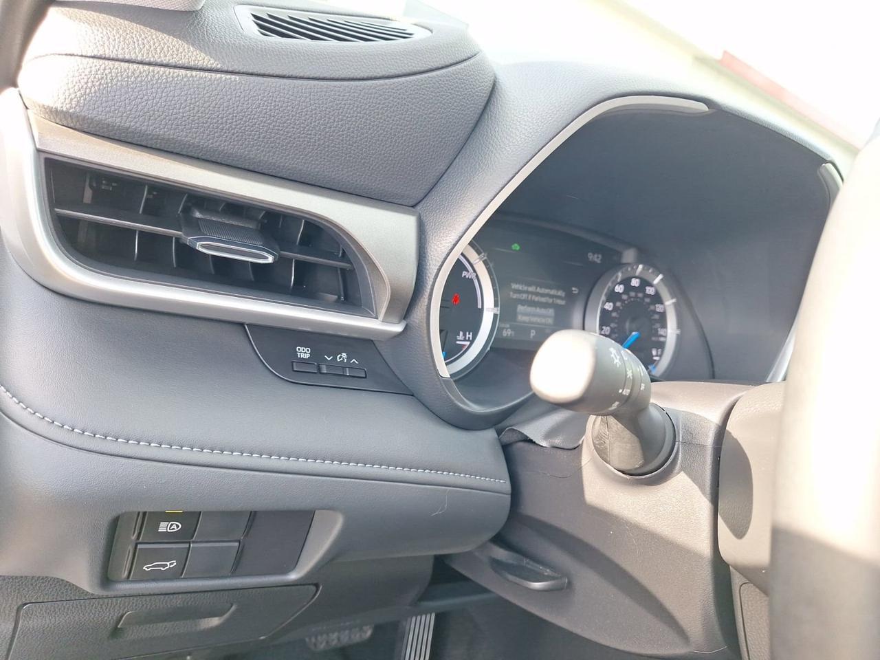 2025 Toyota Highlander Hybrid XLE Hurst TX