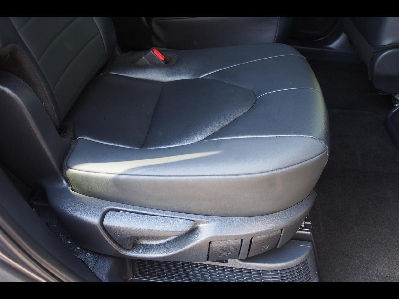 2025 Toyota Highlander Hybrid XLE