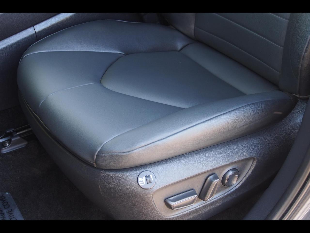 2025 Toyota Highlander Hybrid XLE