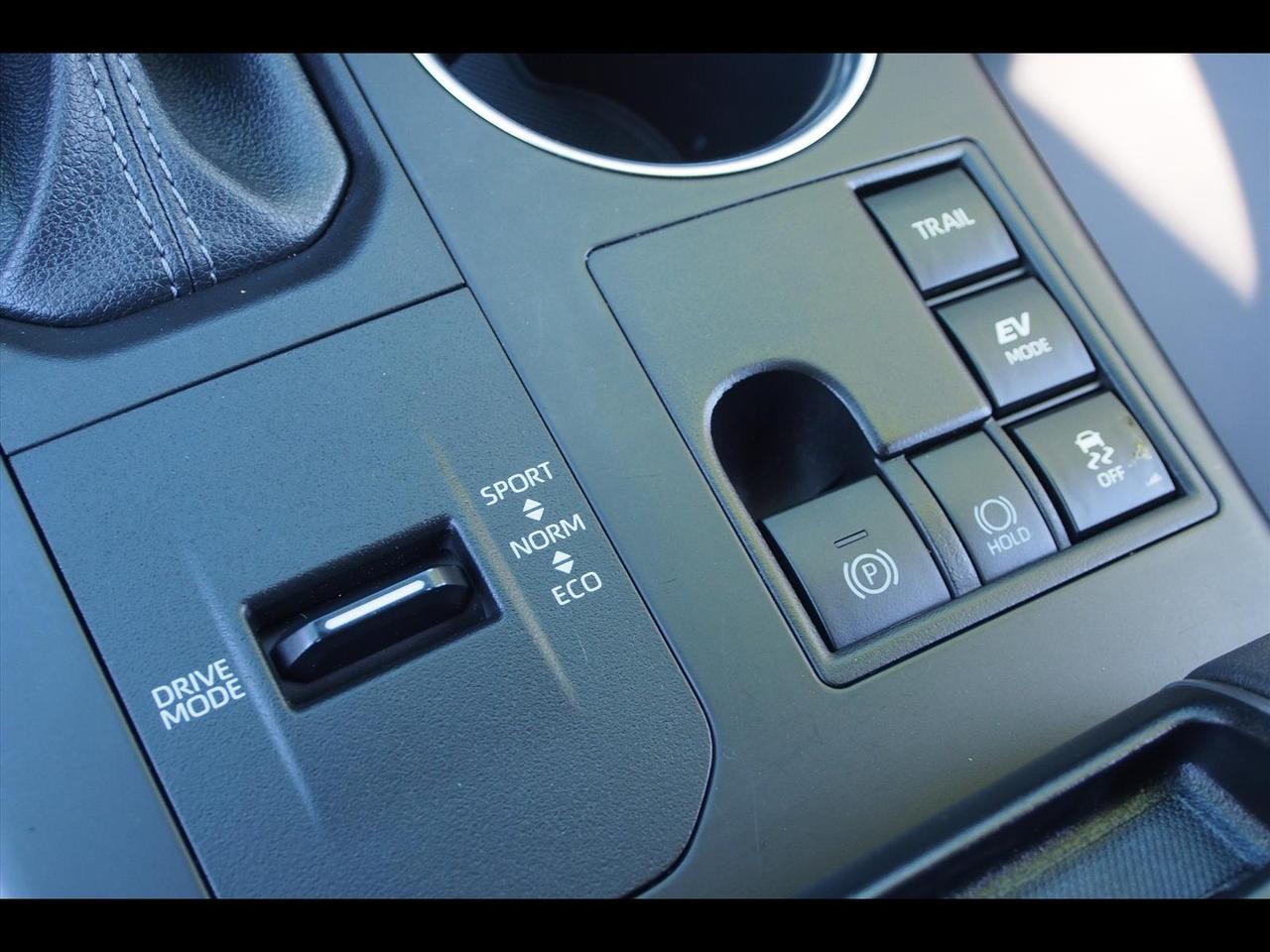 2025 Toyota Highlander Hybrid XLE